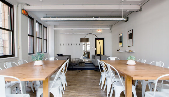 Private Paradise in the Loop