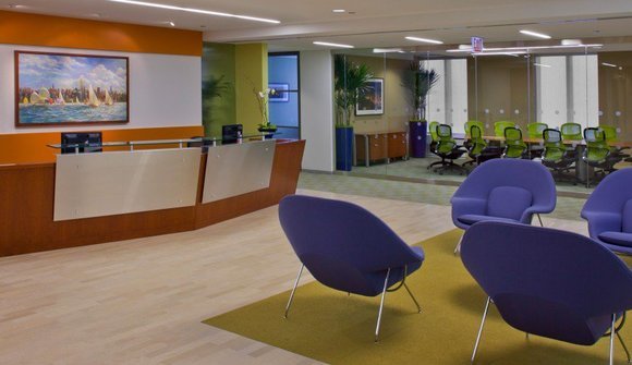Carr Workplaces AON Center Chicago